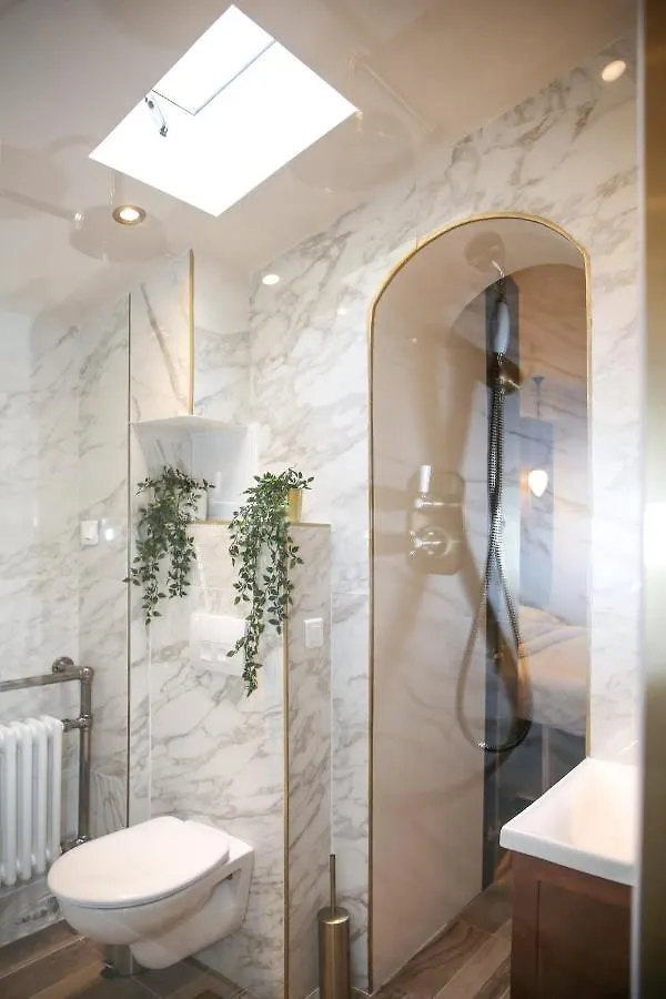 Appartement Moderne Confort Proche Montmartre - 4P Paris 0*,  Frankrig